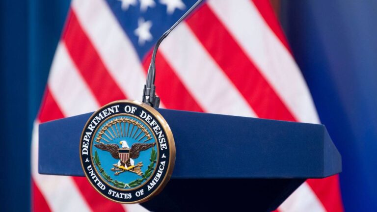 🇺🇸 Historia y precedentes del colapso federal: la crisis política de EE.UU. en 2025