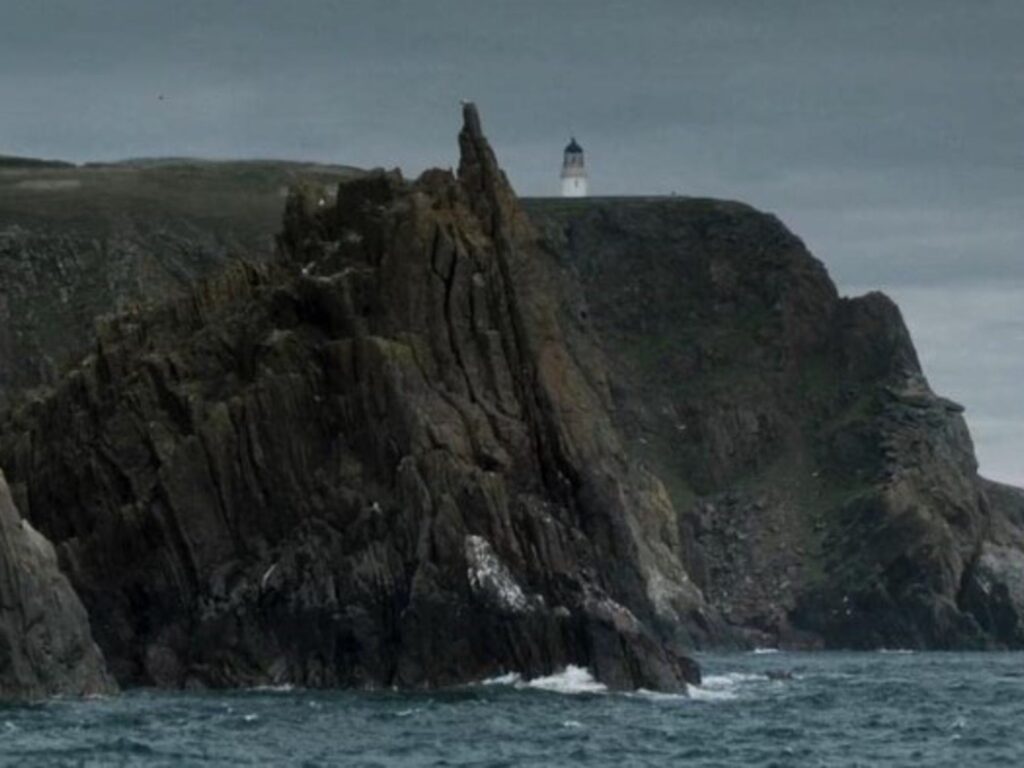 Altitud del faro de Flannan