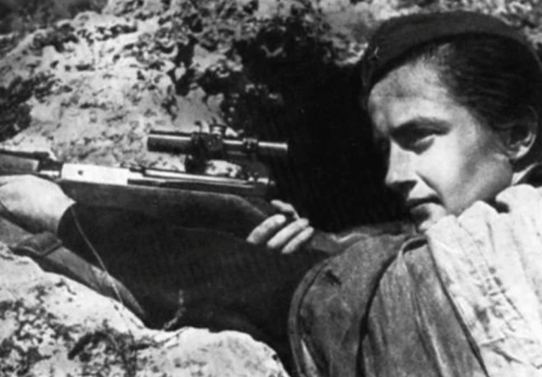 Biografía de Lyudmila Pavlichenko, la francotiradora soviética más letal